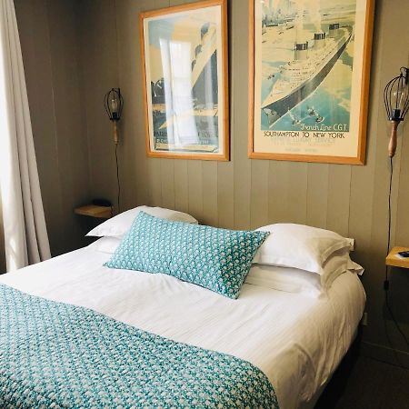 Hotel L'Ocean เลอบัวส์-ปลาจ-อ็อง-เร ภายนอก รูปภาพ